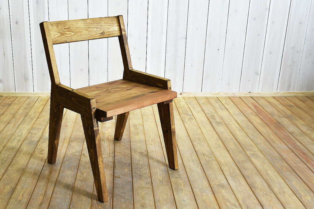 椅子のメリットとデメリット - 快適さと制約を考える