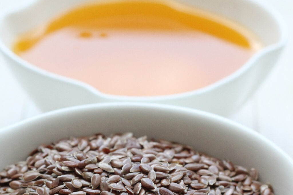 今更聞けない!無垢材家具のメンテナンスに使うオイルとは?メンテナンスにお勧めなオイルをご紹介します!