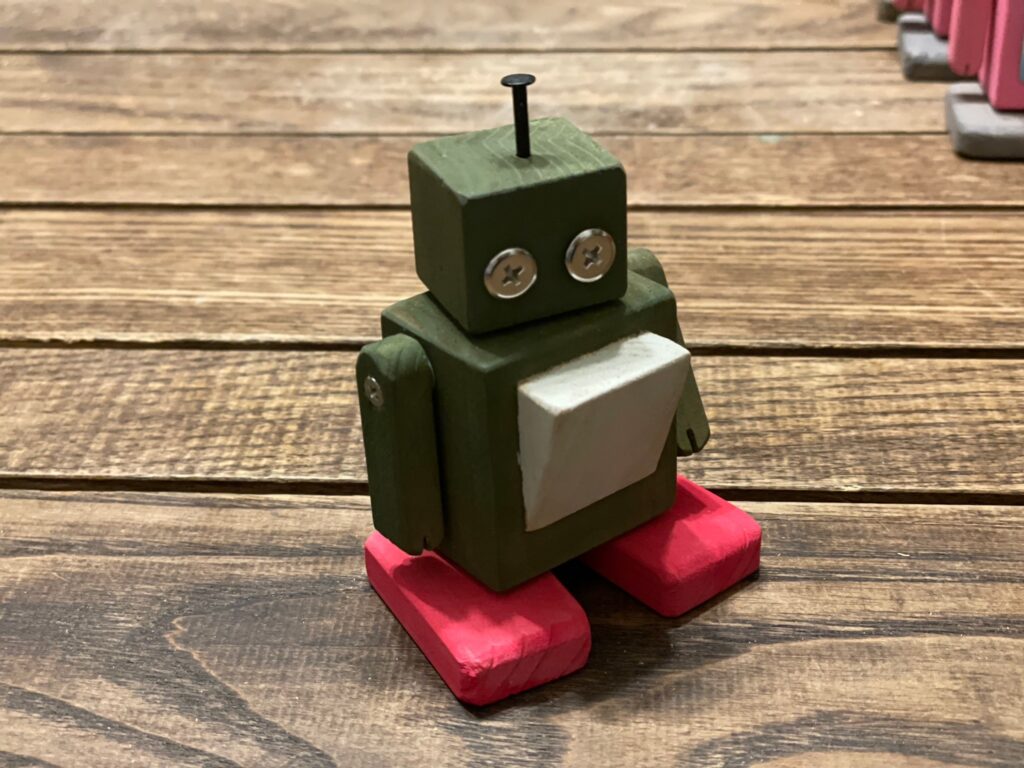 木のロボットからの大型ロボット計画